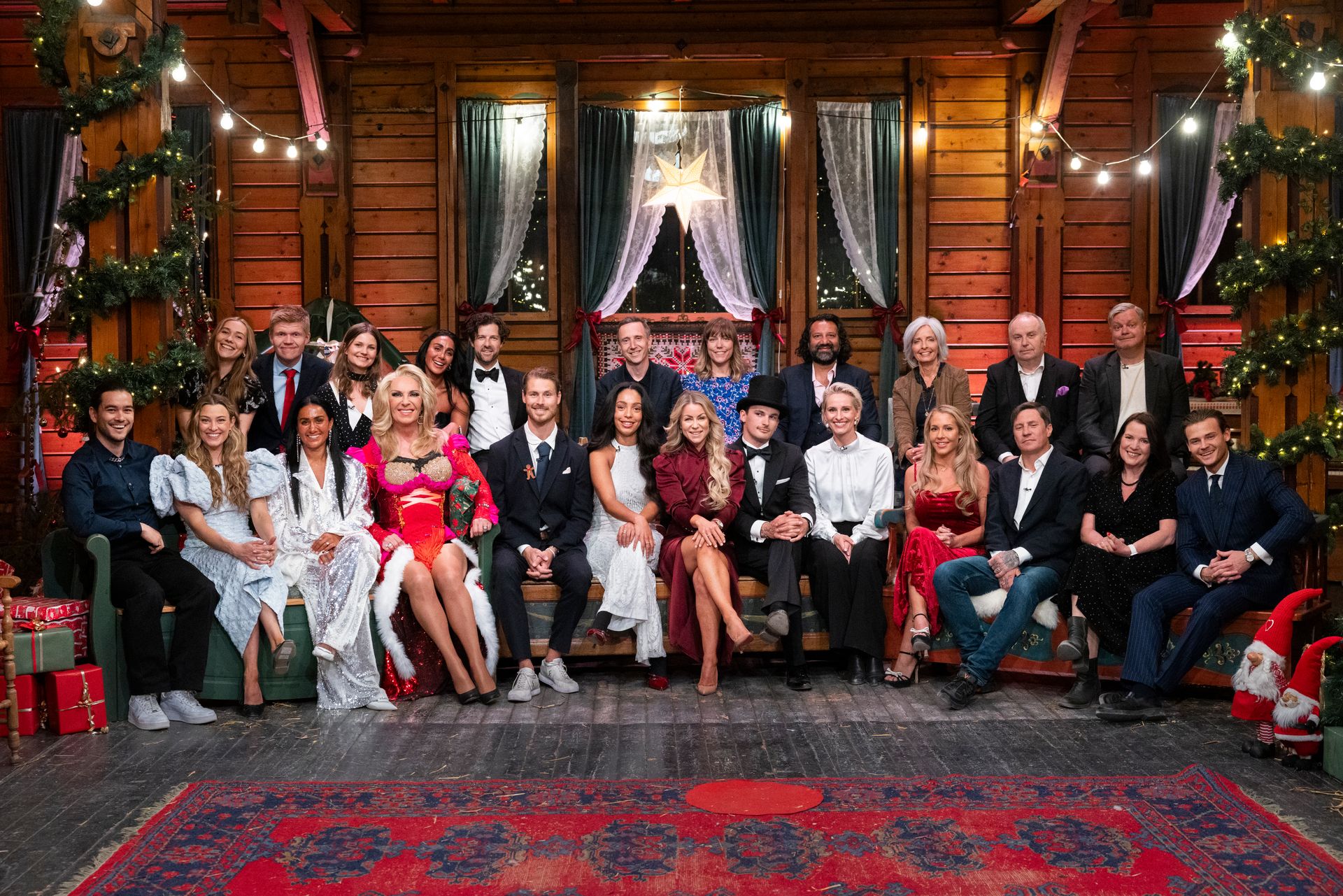 CAST: Her er gjengen som skal delta på TV 2 sin julekalender "Rampenissen". Foto: Espen Solli / TV 2